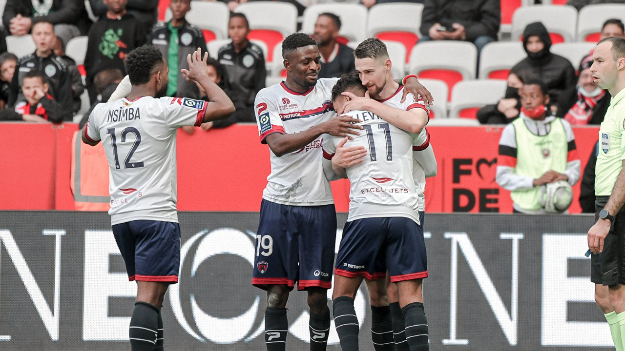PRONOSTICI CALCIO CLERMONT-SAINT ETIENNE: SQUADRE IN CRESCITA!